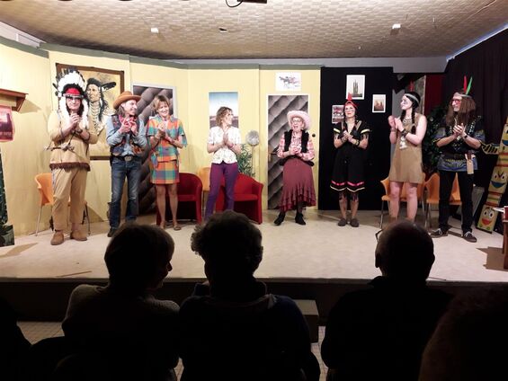 Compagnie de théâtre "le trait d'union"
