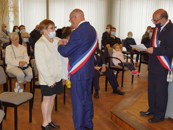 Remise des médailles du travail, d'honneur agricole, de la famille et Jeunesse et Sports