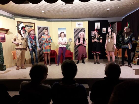 Compagnie de théâtre "le trait d'union"