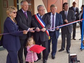 Inauguration La Coupure du Ruban par les Officiels