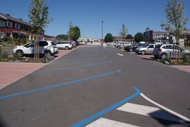 Zone bleue parking place Edouard Lhôtellier