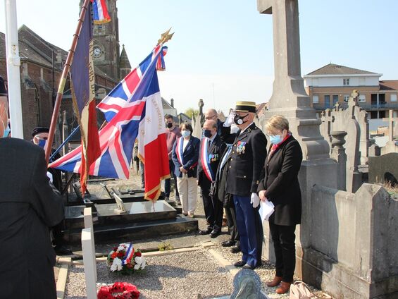 Première cérémonie dédiée aux combattants britanniques morts en 1917 - 1er Mai 2021